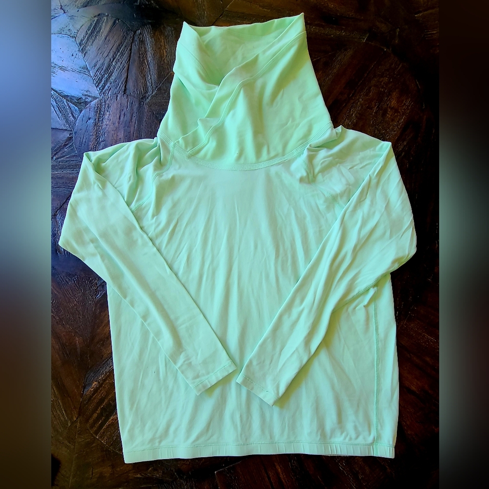 Lululemon Mint Green Pullover